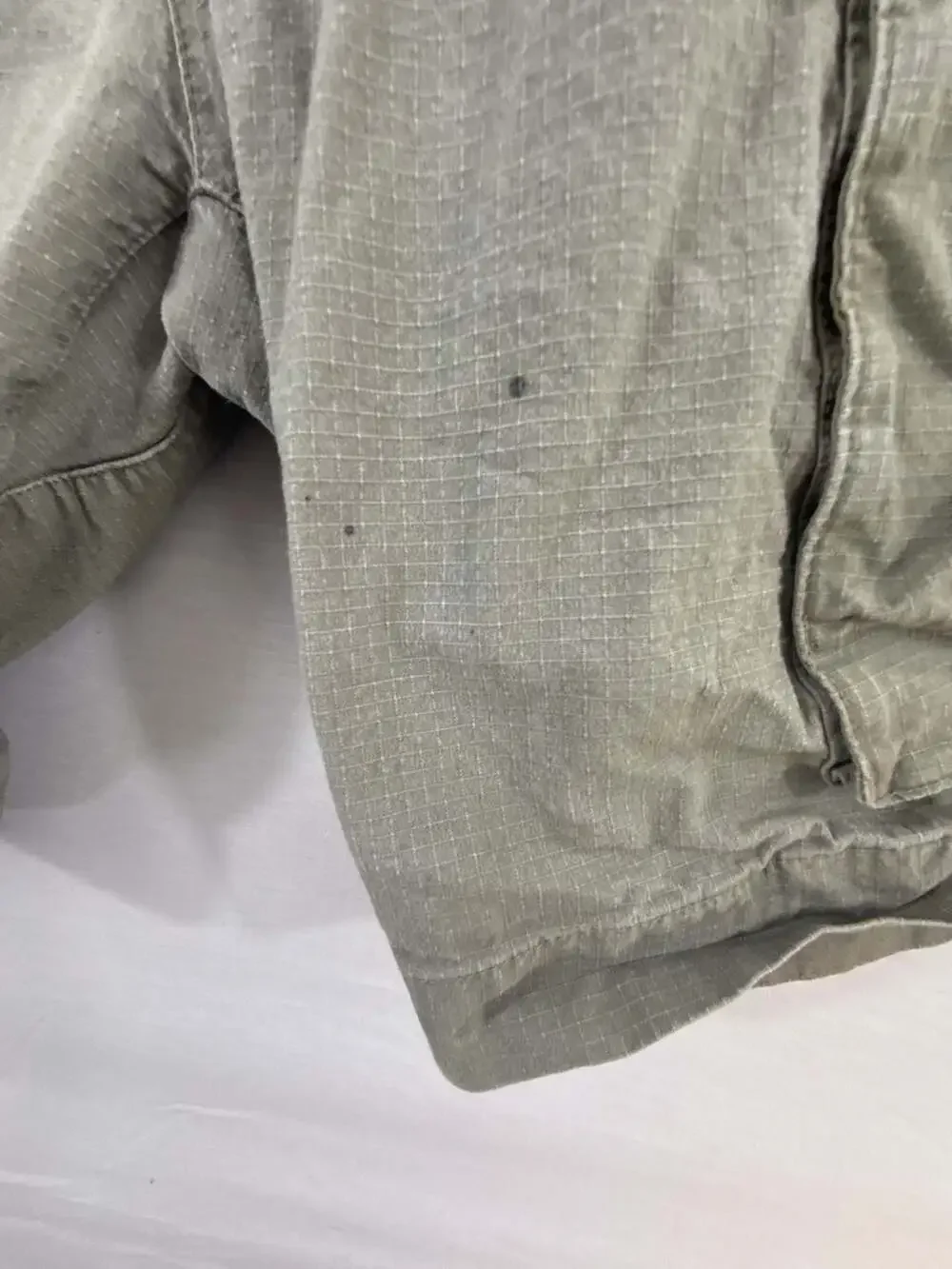 Nike ACG Ripstop Cargo Shorts Men's Size M Olive Green Utility